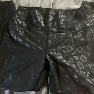 Like new sage leggings